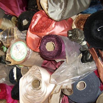 義烏花邊回收 告別積壓庫(kù)存，擁抱循環(huán)未來，專業(yè)回收與輔料銷售雙軌并行